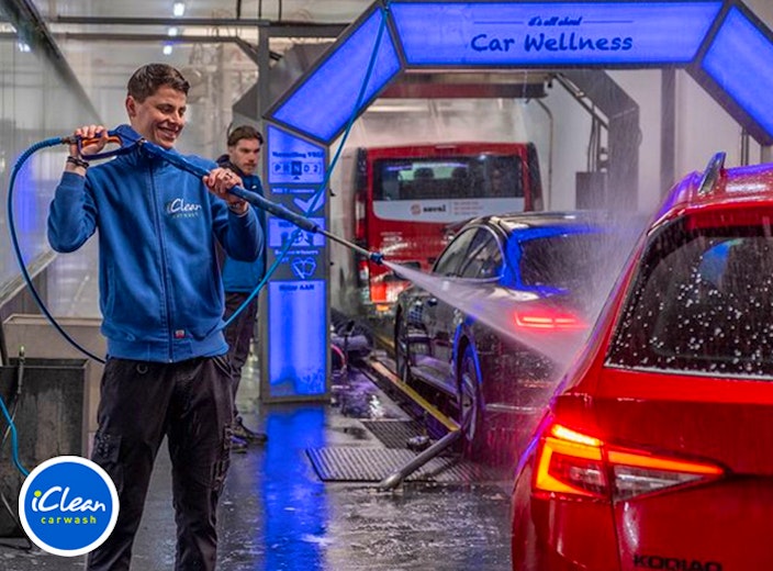 Platina-wasprogramma bij iClean Carwash Deventer