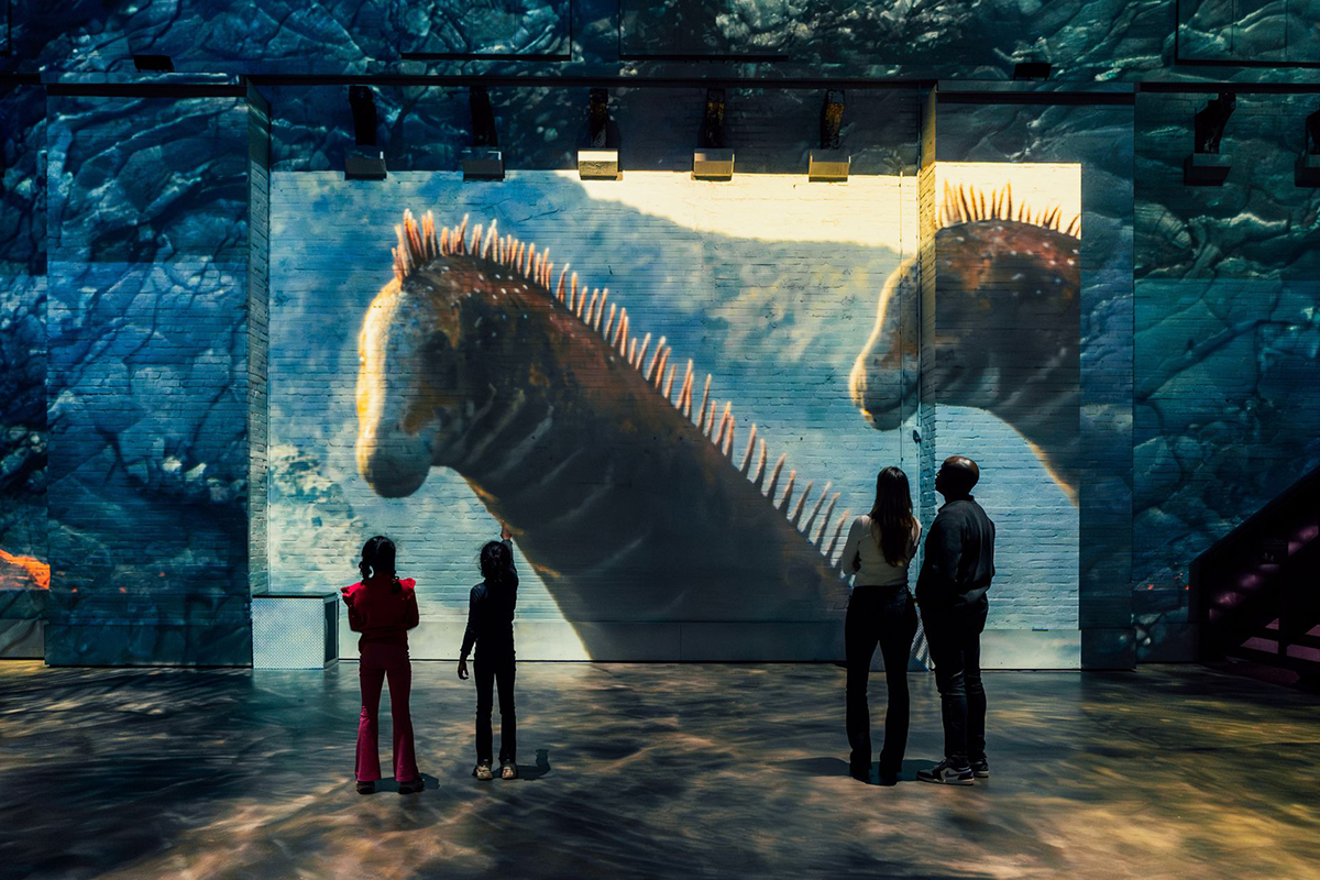 Prehistoric Planet: Dinosaurs bij Fabrique des Lumières
