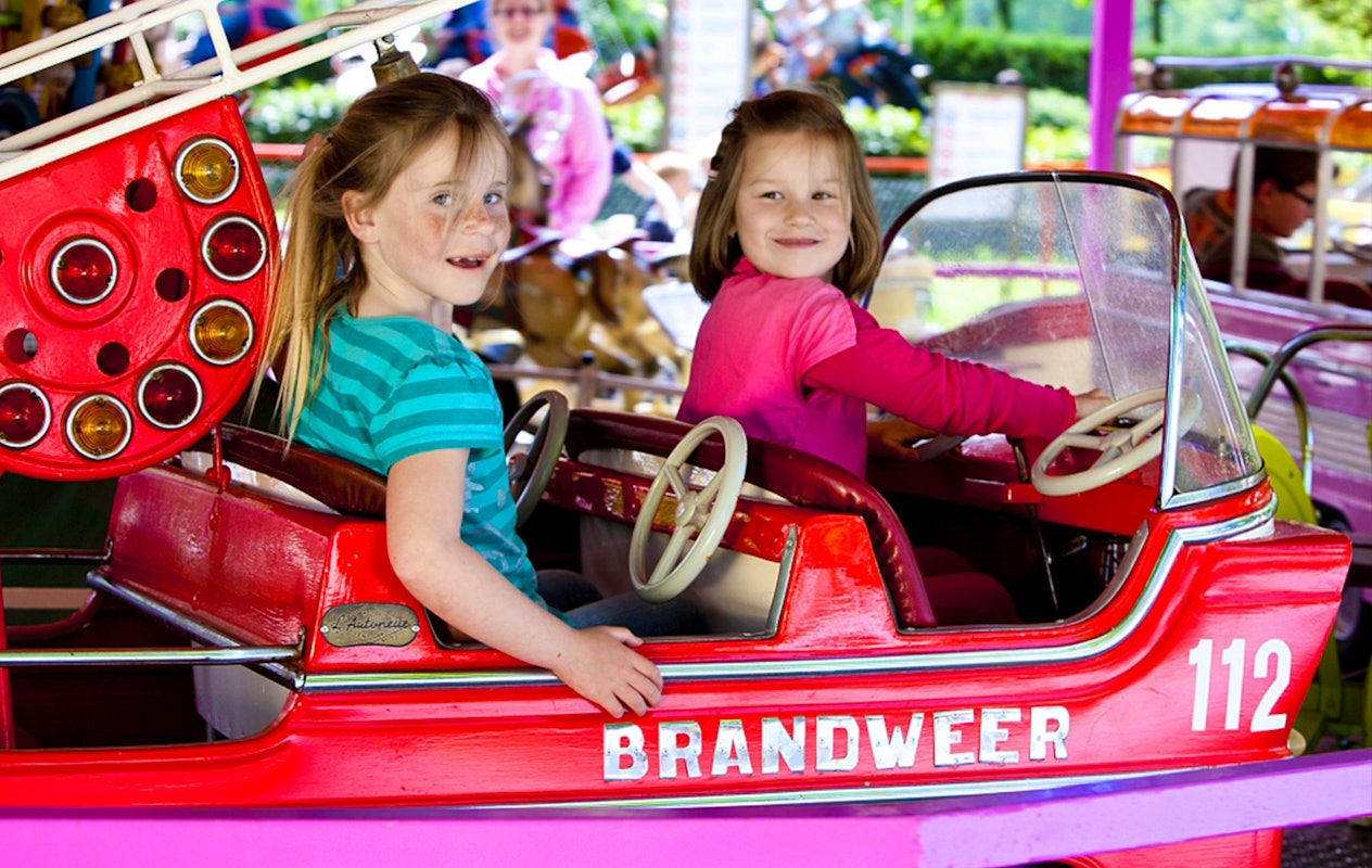 Entreeticket Attractiepark de Waarbeek, incl. onbeperkt eten + drinken