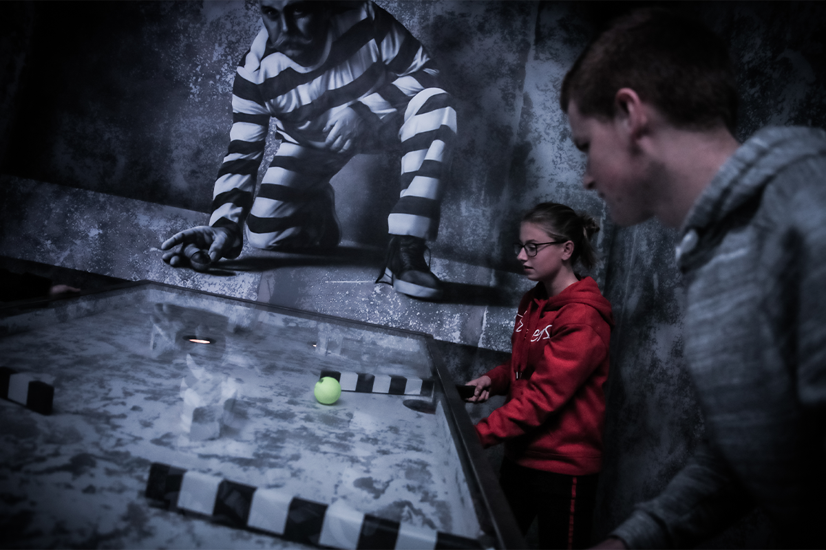 Prison Island (1,5 uur) bij All in Echt