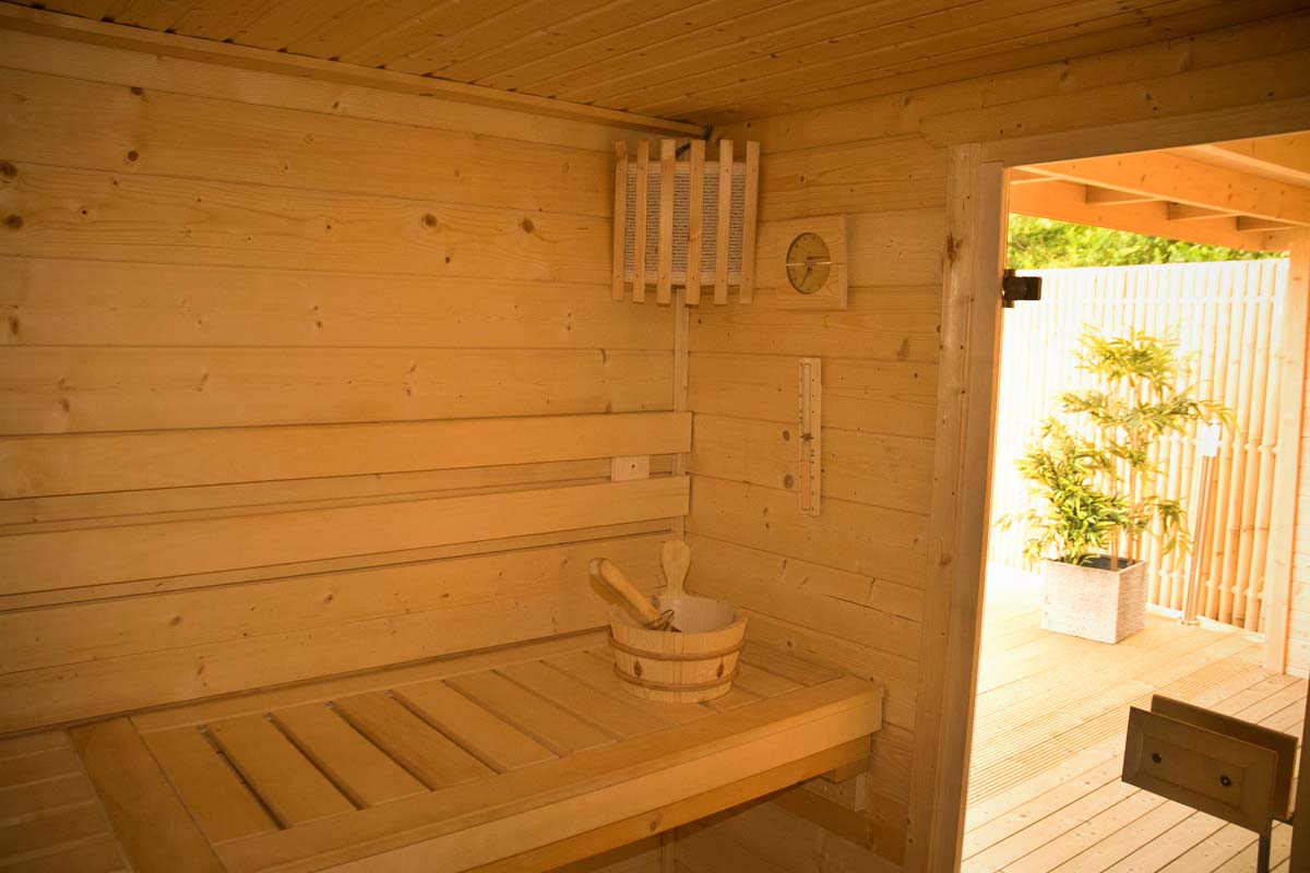 Privé sauna arrangement + hapjes en bubbels bij House of Java (2 personen)