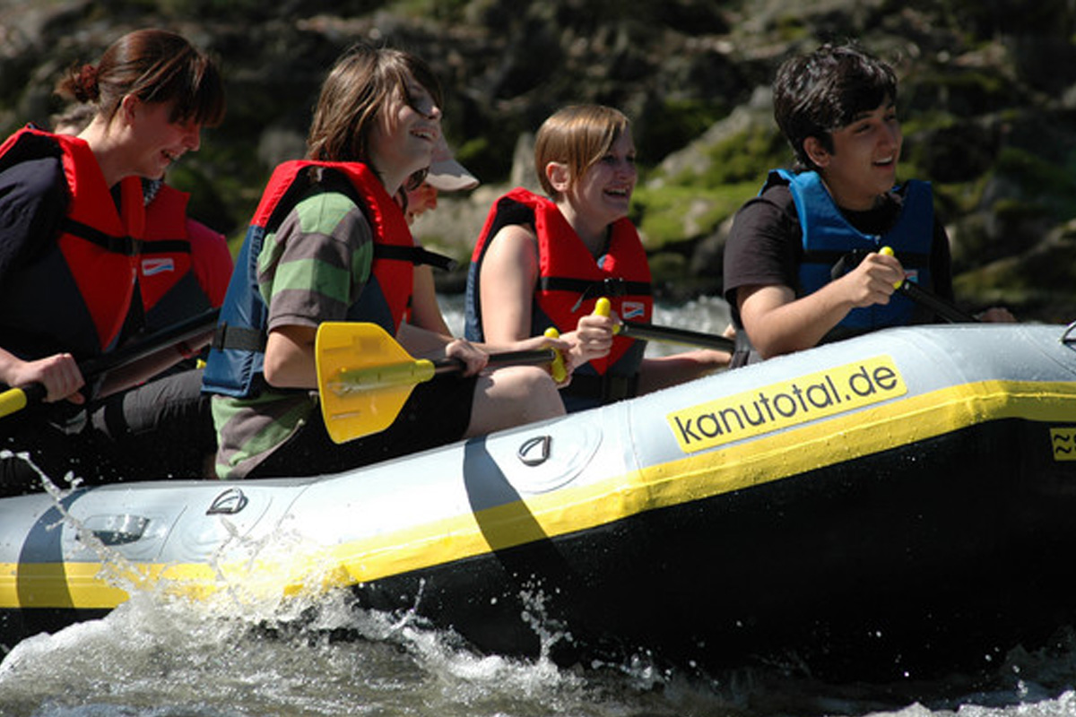 Rafting tocht bij Kanutotal (2, 4 of 10 personen)