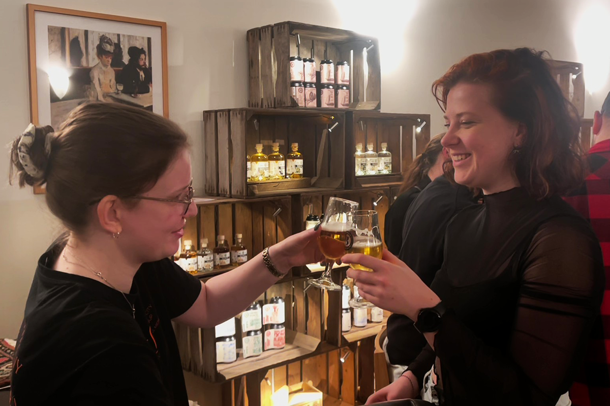 Rondleiding bierbrouwerij incl. proeverij + pizza én snacks (4 uur)