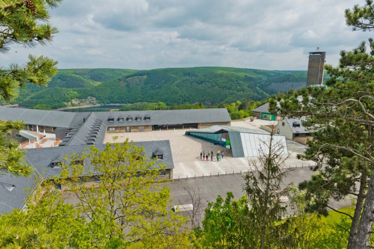 Bezoek de NS documentatie Vogelsang in het Nationaal Park Eifel