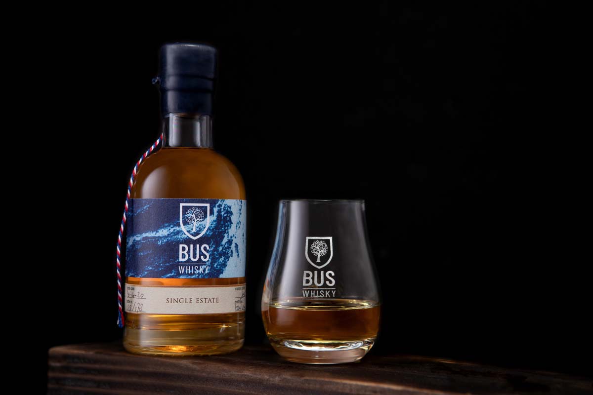 Rondleiding whiskystokerij bij Bus Whisky 