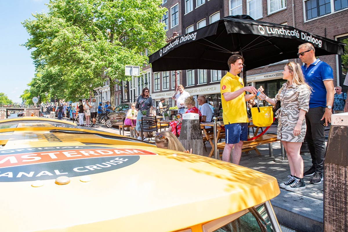 Rondvaart door het centrum van Amsterdam (60 min)