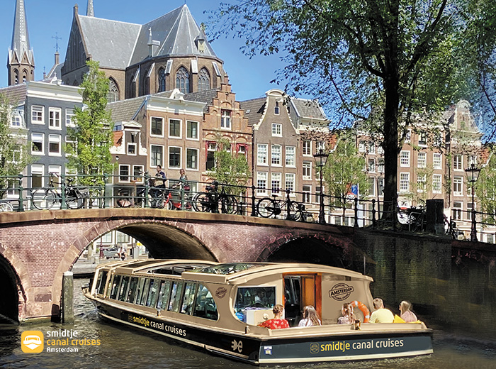 Rondvaart door het centrum van Amsterdam (75 min)