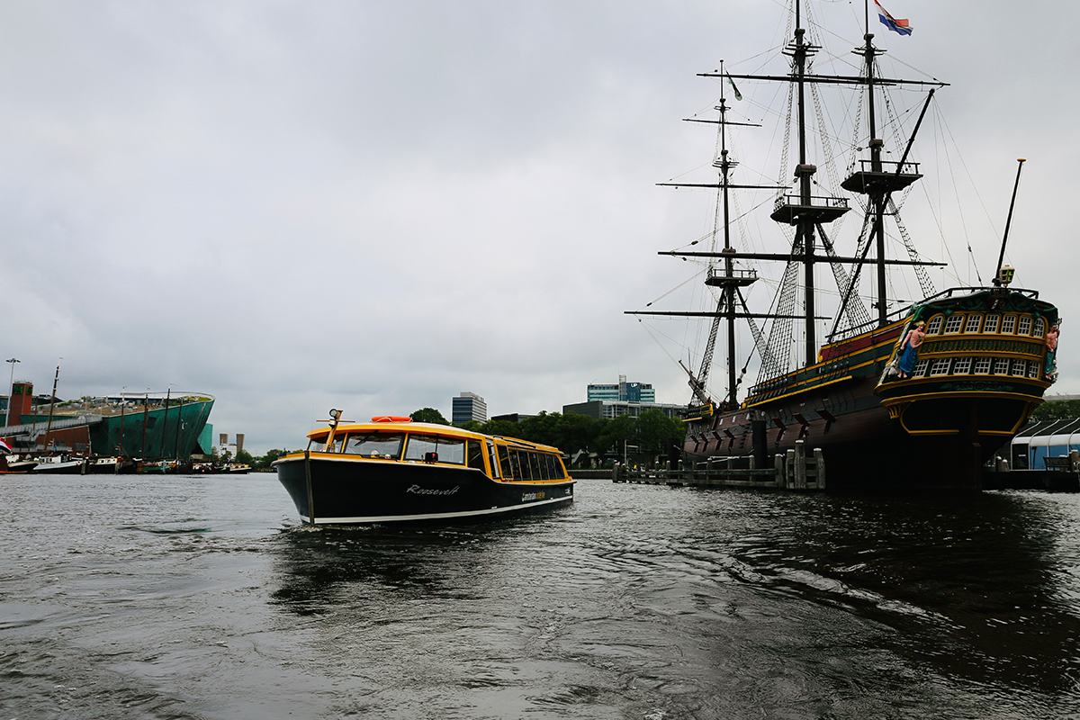 Rondvaart door het centrum van Amsterdam (75 min)