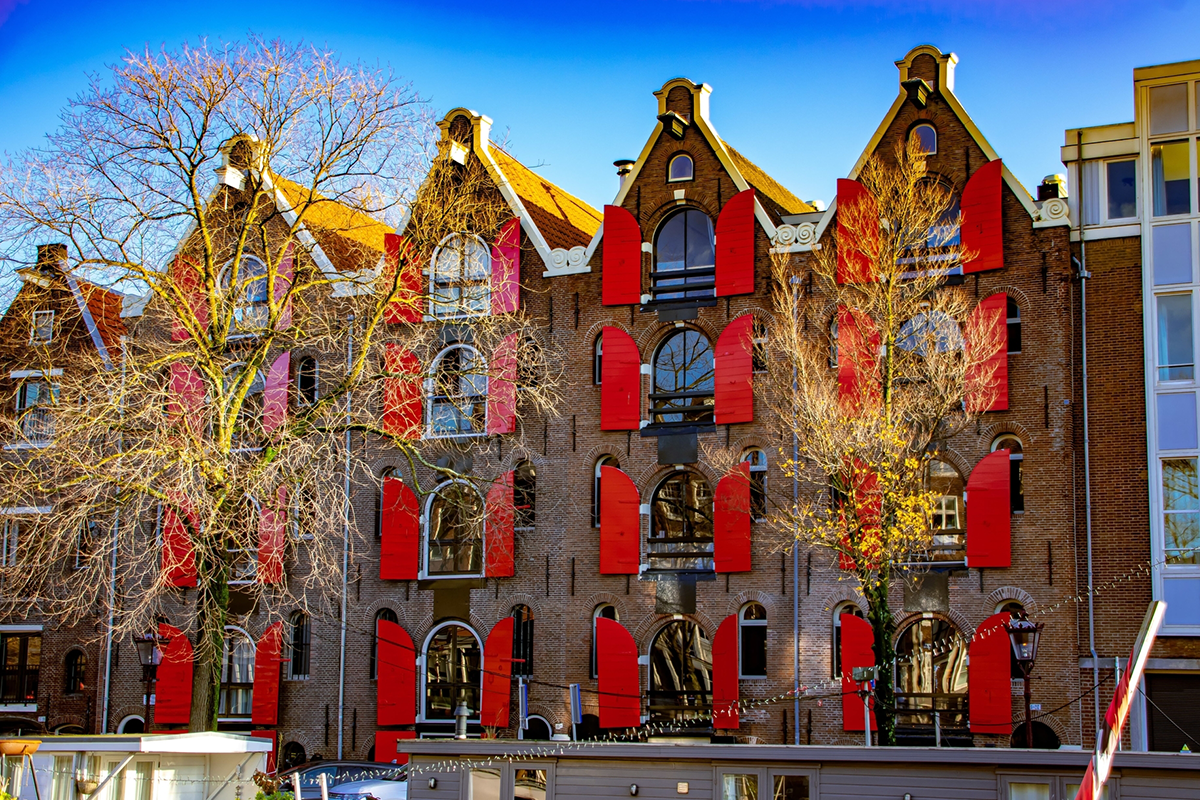 Rondvaart Amsterdam (90 min) + evt. onbeperkt drinken en hapjes