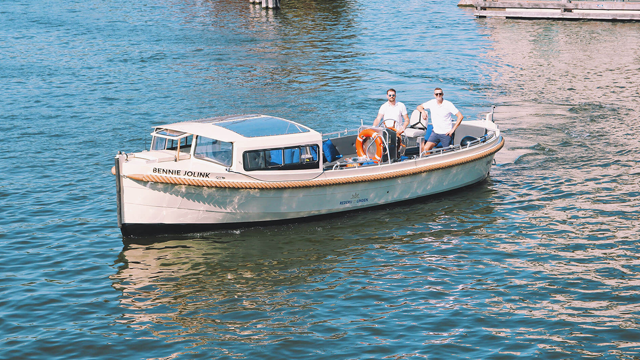 Ontdek Amsterdam vanaf het water tijdens een rondvaart