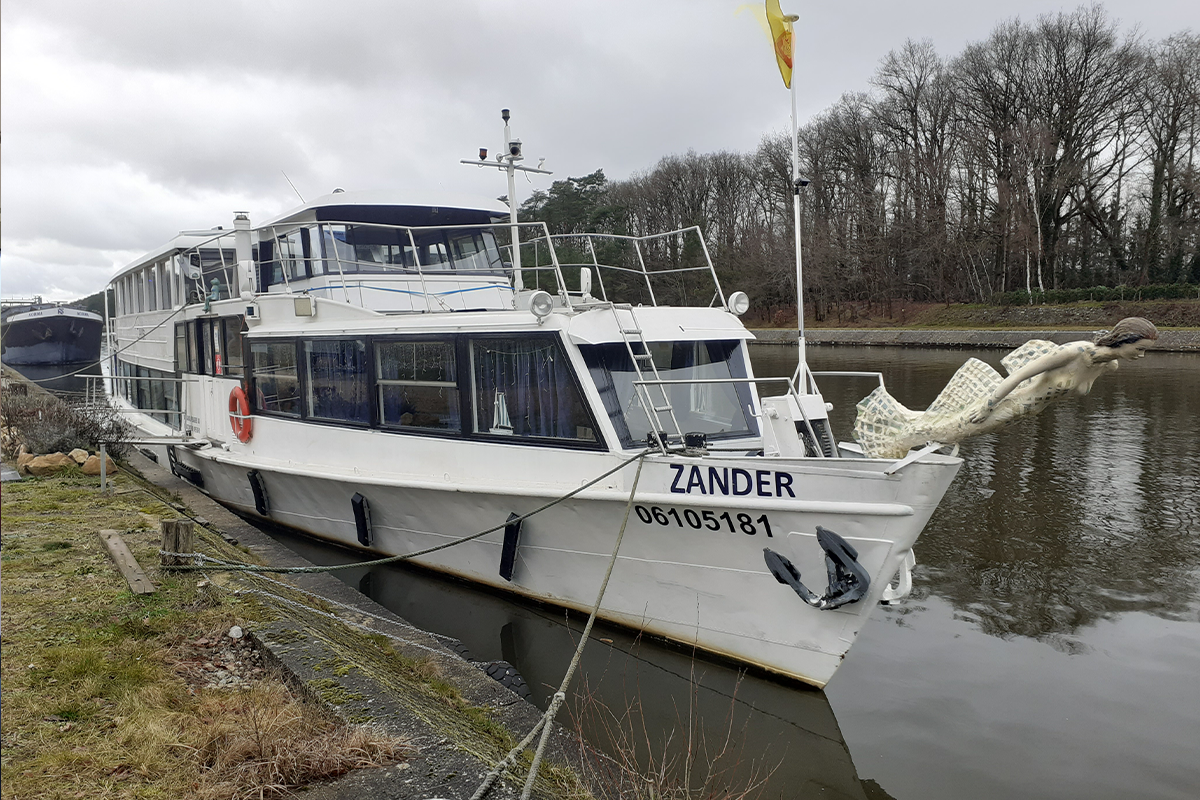 Rondvaart op het Zander Passagiersschip, inclusief zondagsbrunch of bbq  