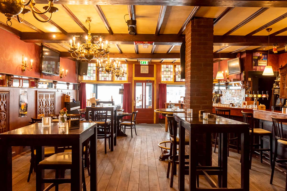 Entree + gerecht Sauna Dennenmarken + overnachting + ontbijt Hotel De Pauw