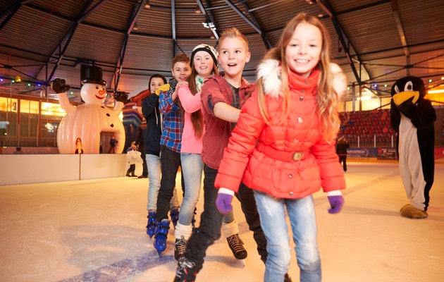 Schaatsen bij SilverDome Zoetermeer, inclusief huur