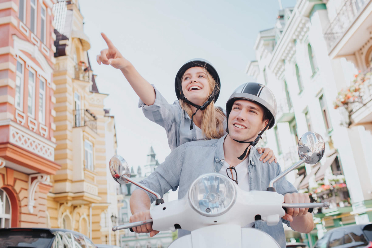 Scooter of E-chopper tocht door het Heuvelland