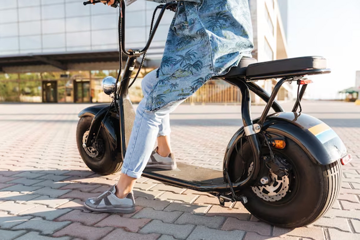 Scooter of E-chopper tocht door het Heuvelland