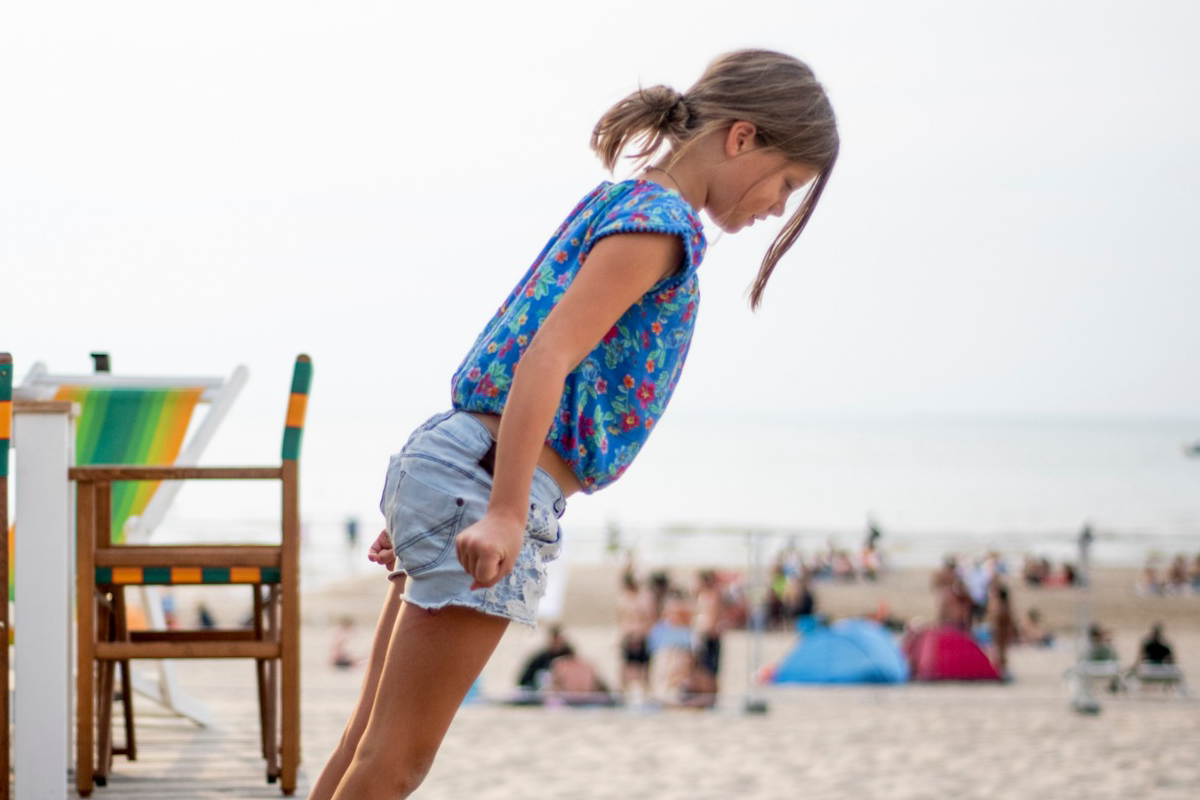 Shared dining bij Cosmico Beach