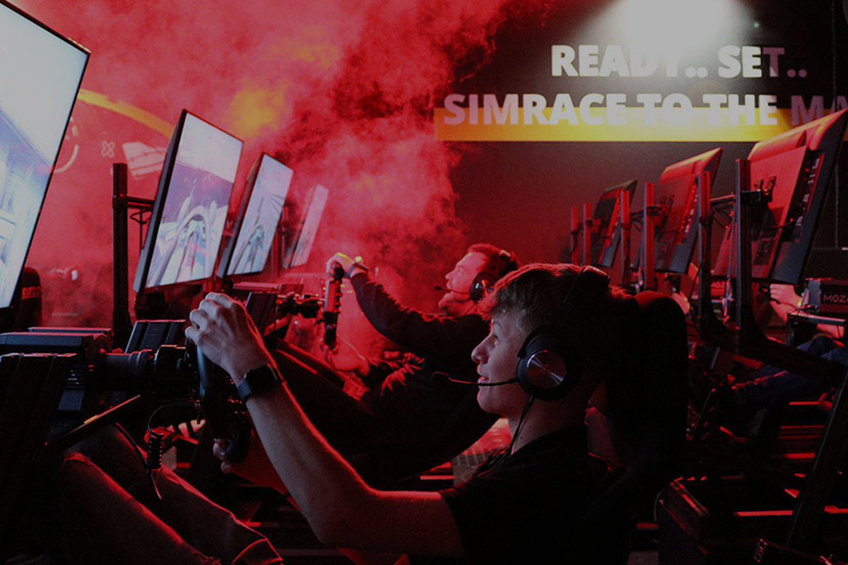 Sim Racing bij Fit & Fun Plaza