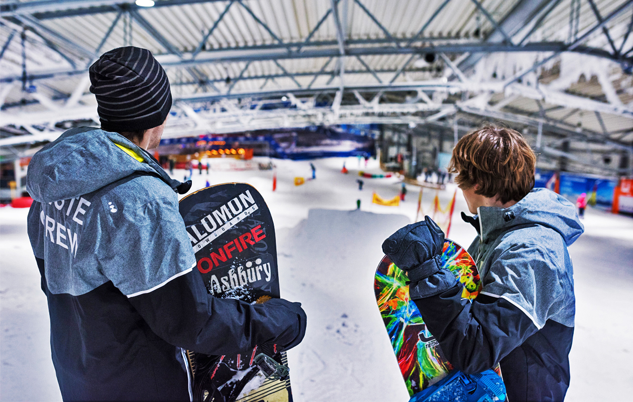 Skiën of snowboarden op de sneeuwbaan van De Uithof 