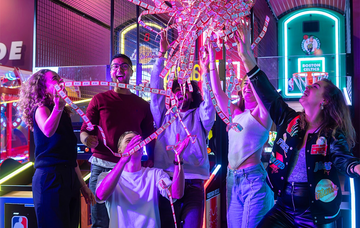 Speeltegoed of arrangement bij Stickx Arcade