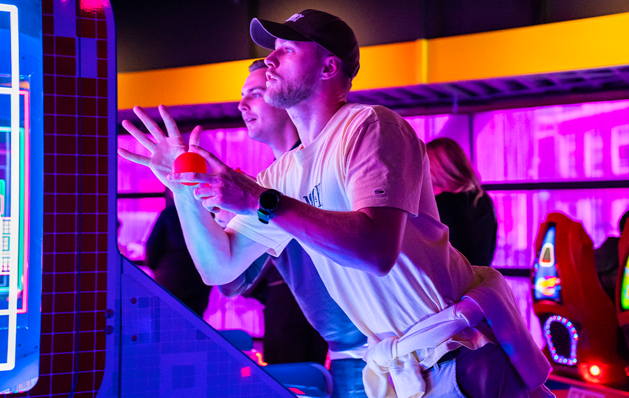 Speeltegoed of arrangement bij Stickx Arcade