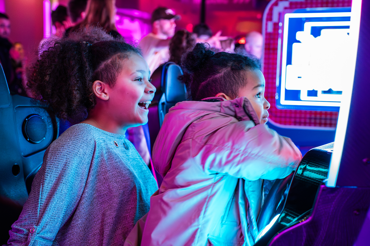 Speeltegoed of arrangement bij Stickx Arcade