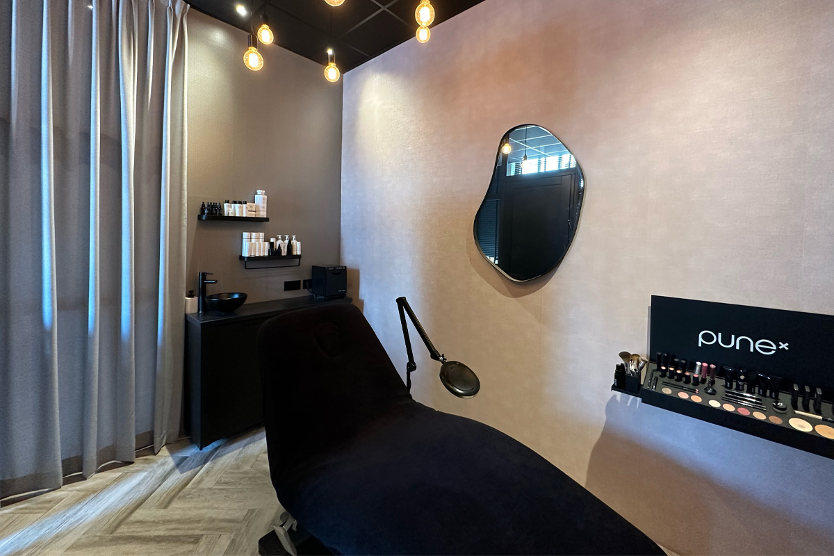 Summer special gezichtsbehandeling bij SKIN BLISS 