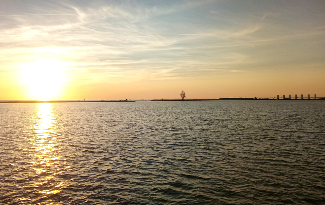 Sunset Cruise + koffie/thee met Zeilschip Bounty