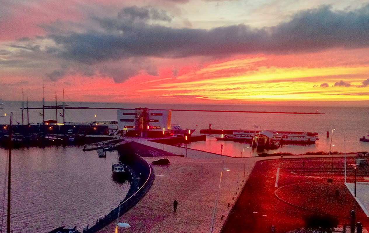 Sunset Cruise + koffie/thee met Zeilschip Bounty