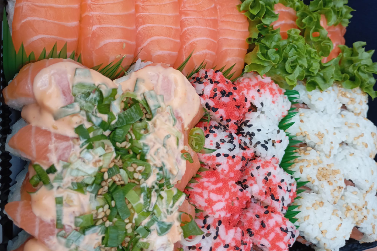 Sunset Sushi Cruise met Varen met Geluk