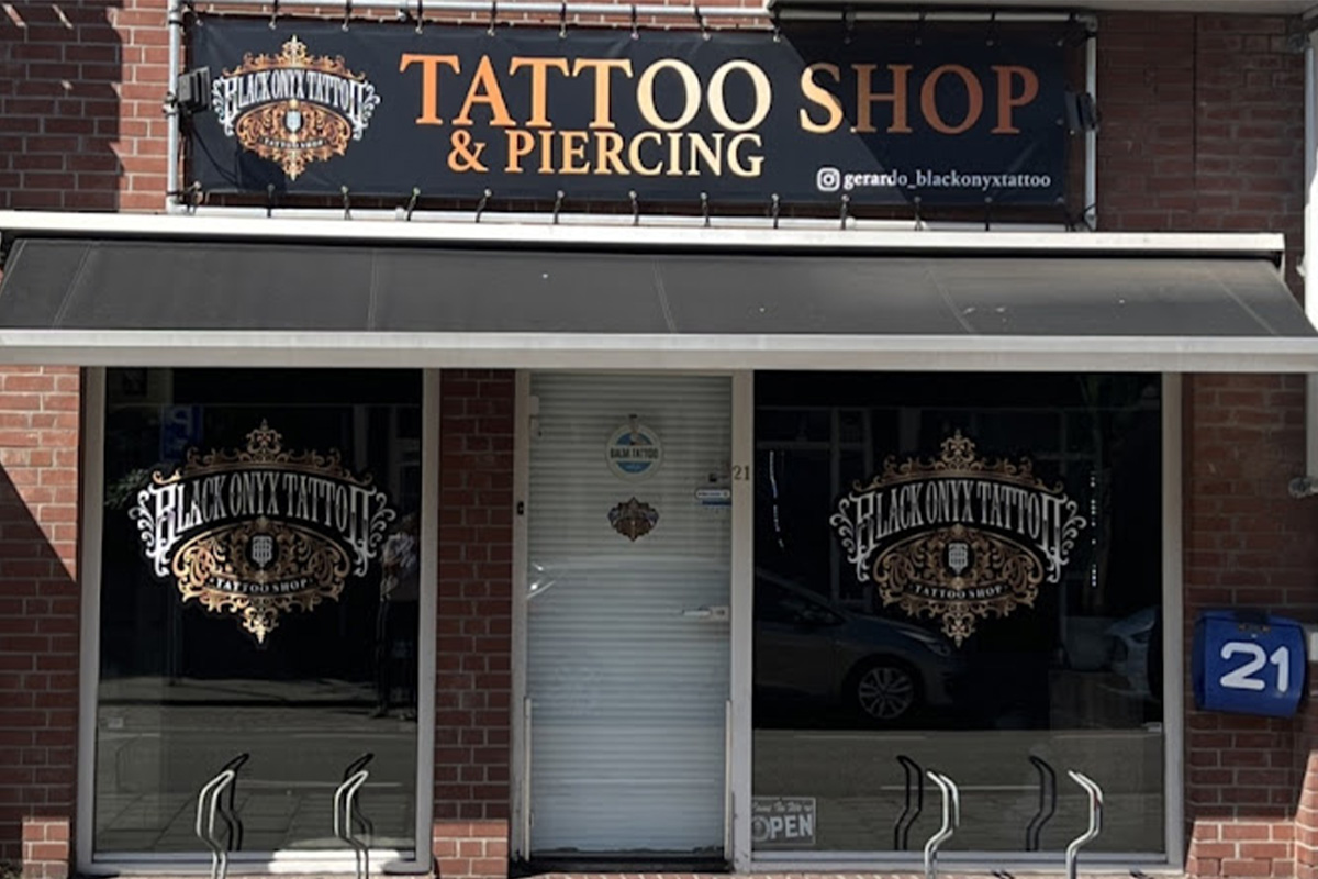 Tatoeëren bij Black Onyx Tattoo