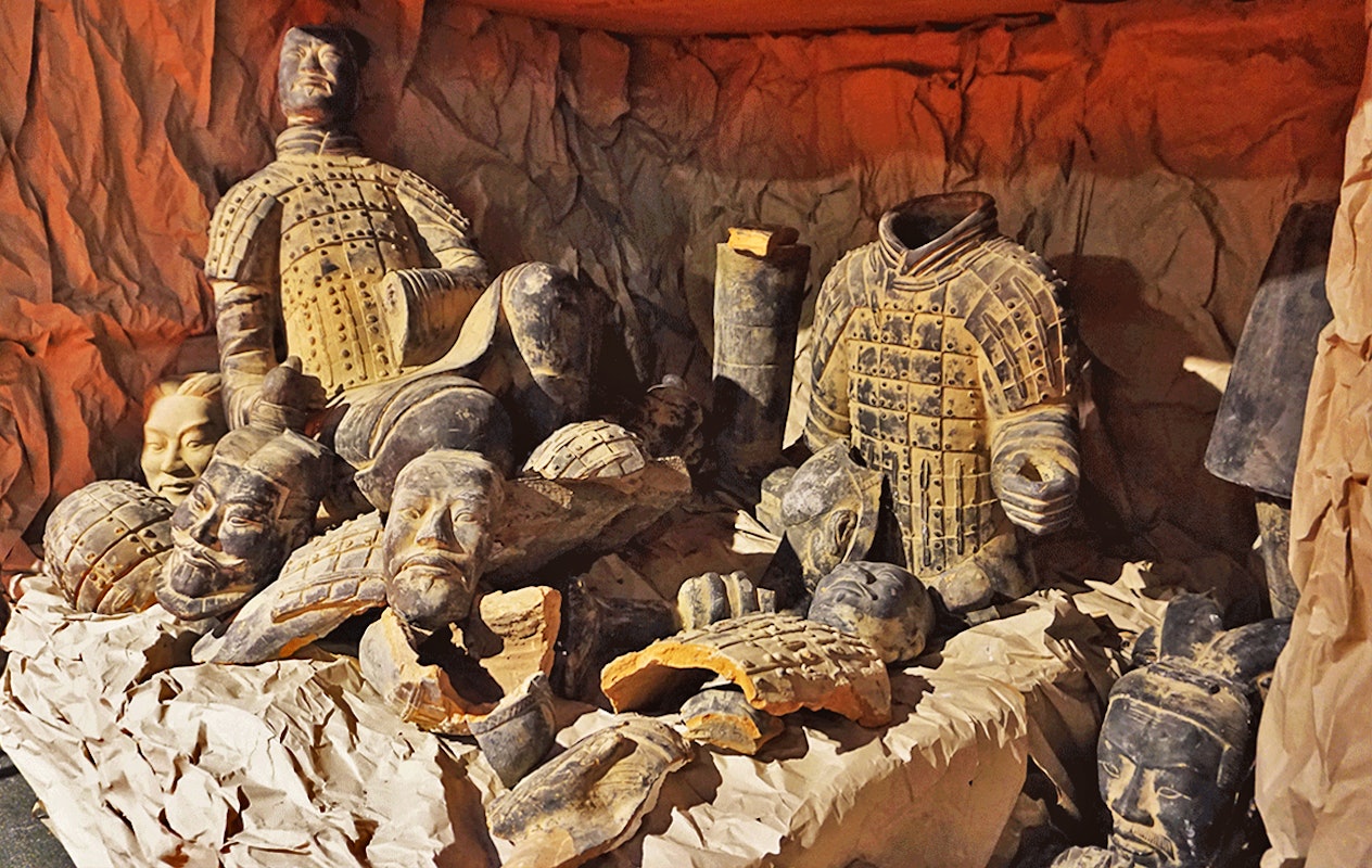 Laat je betoveren door het legendarische terracottaleger in Rotterdam