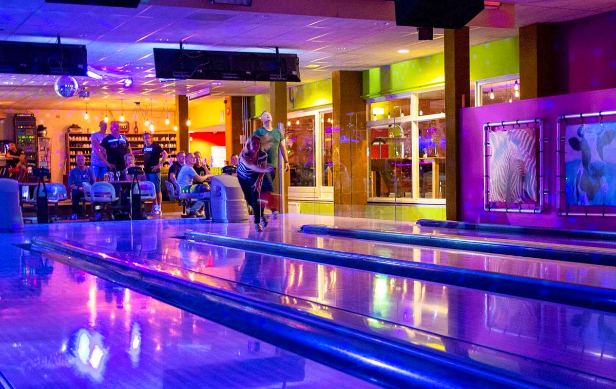 1 uur bowlen + bittergarnituur Bowling Centrum Tiel