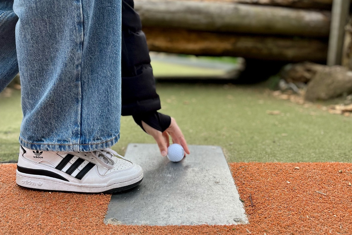 Entreeticket De Rollygolf + trampolines + chocolademelk