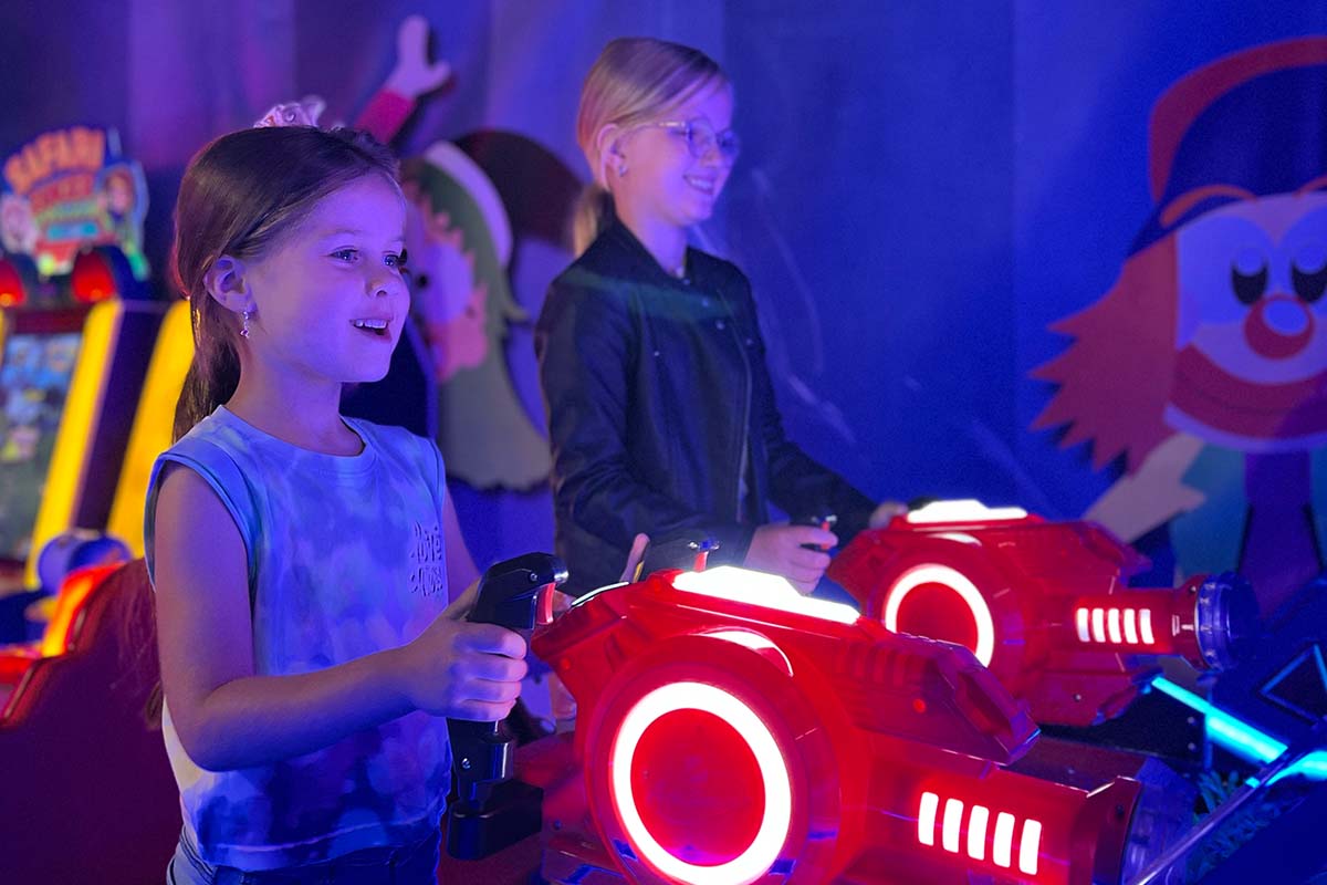 Feest 100 jaar Attractiepark de Waarbeek op 1 juni 2024