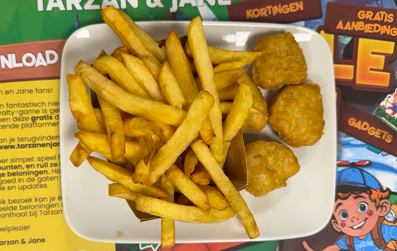 Ticket + kindergerecht naar keuze bij binnenspeeltuin Tarzan & Jane