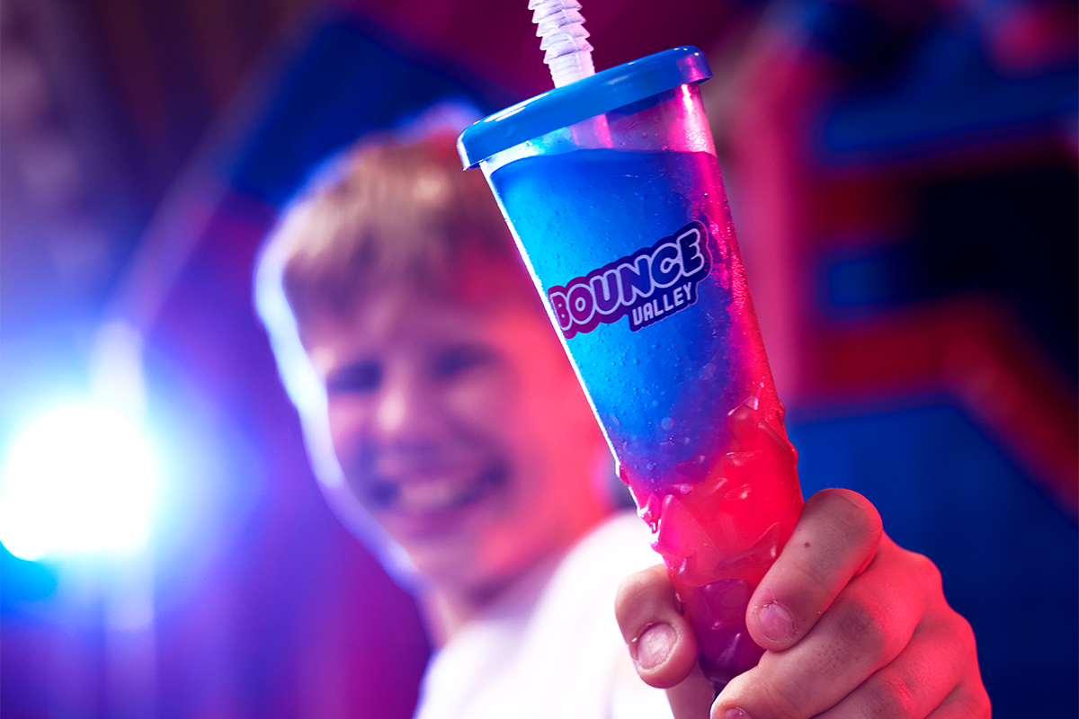 Toegangsticket Bounce Valley Den Bosch (2 uur) + sokken & slush puppy