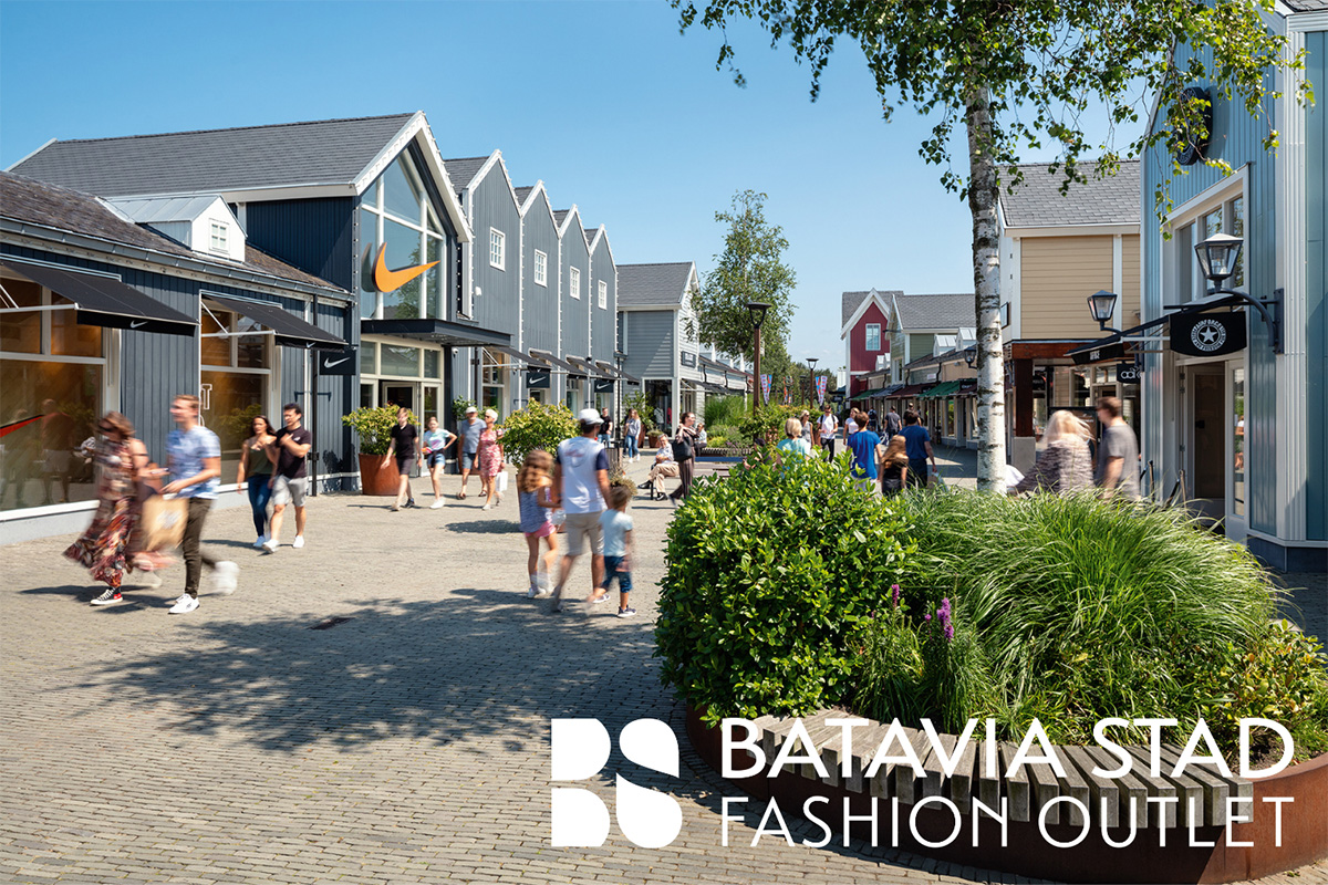 Dagtocht van Amsterdam naar Batavia Stad Fashion Outlet