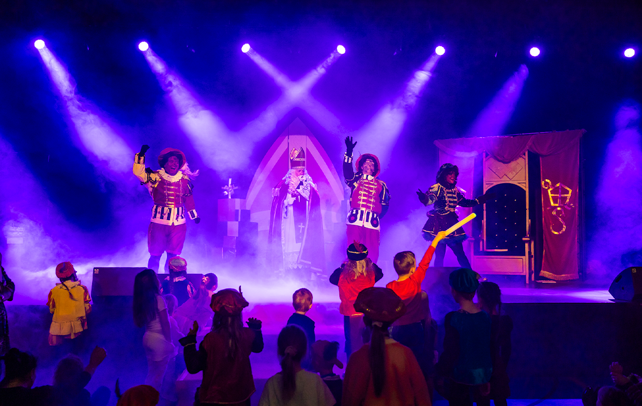 Entreeticket De Magische Familie Sintshow