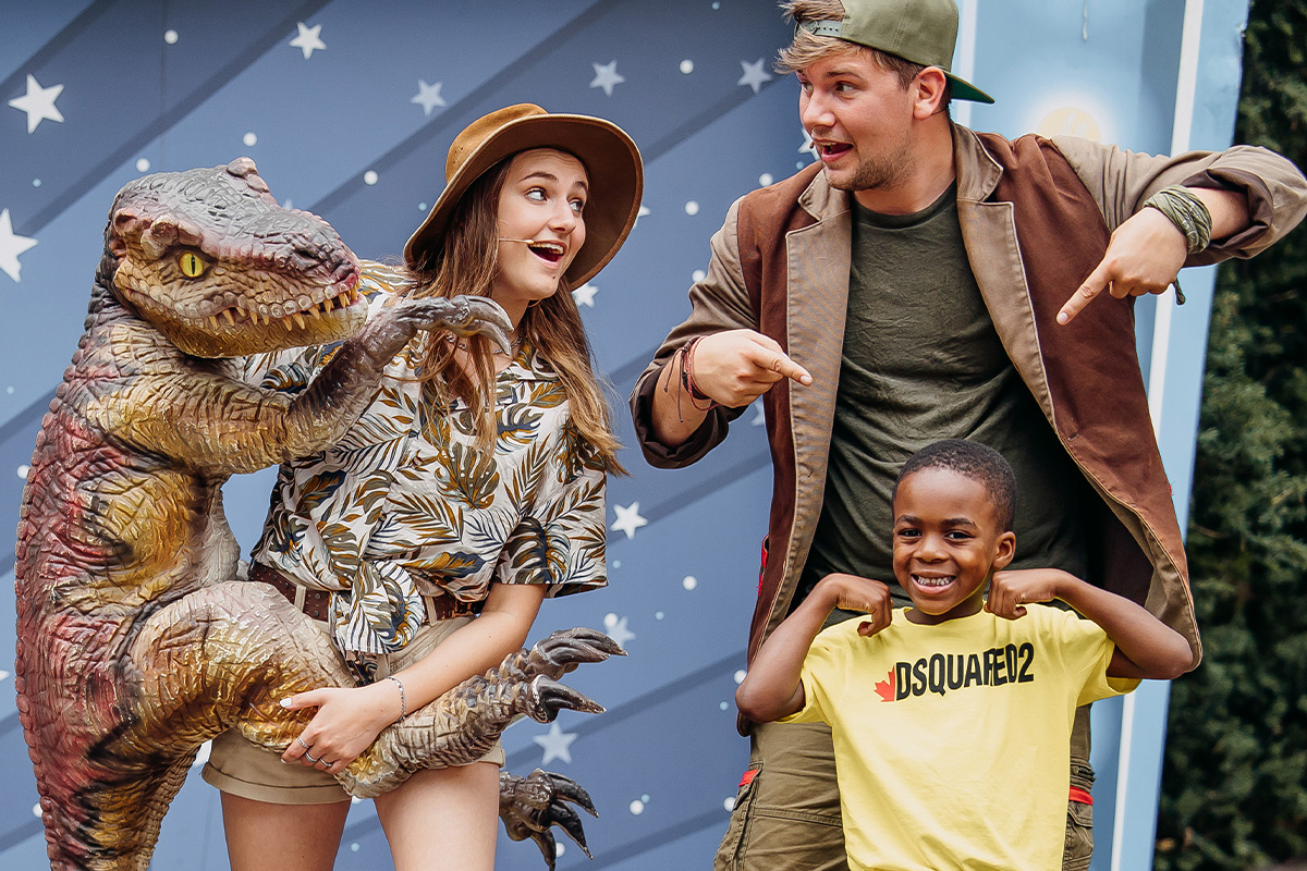 Ticket Dino Avond bij Kinderpretpark Julianatoren (entree 10:30-20:00)