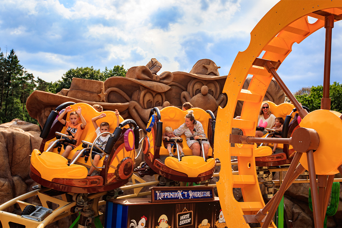 Ticket Dino Avond bij Kinderpretpark Julianatoren (entree 10:30-20:00)