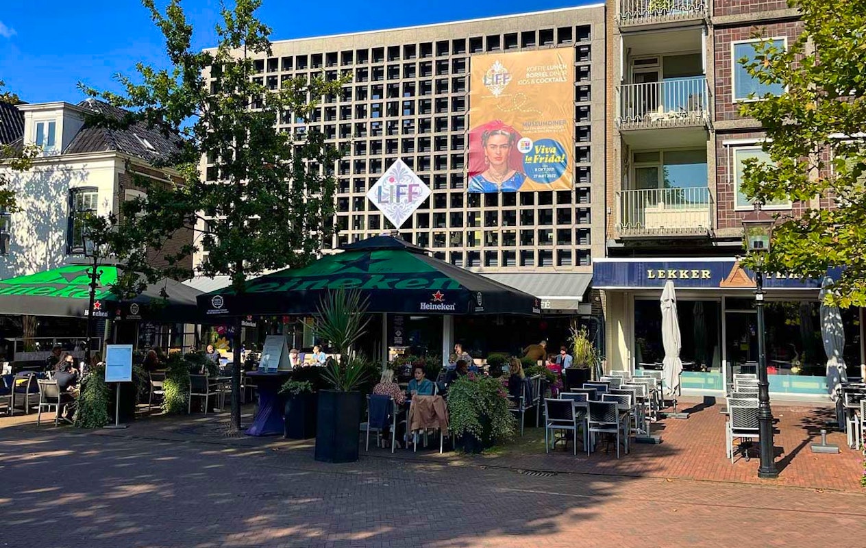 Hoofdgerecht + cocktail bij LIFF in Assen