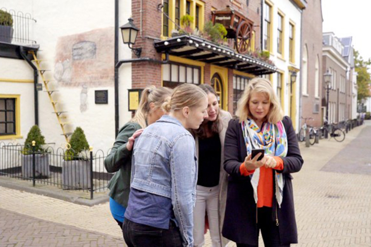 Escape Tours, vind de geheime uitgang van de stad (200+ steden)