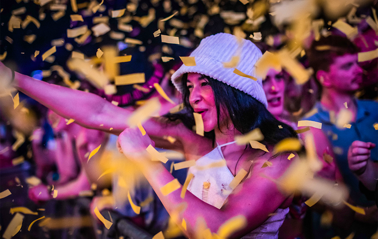 Entreeticket Flügel Mega Party