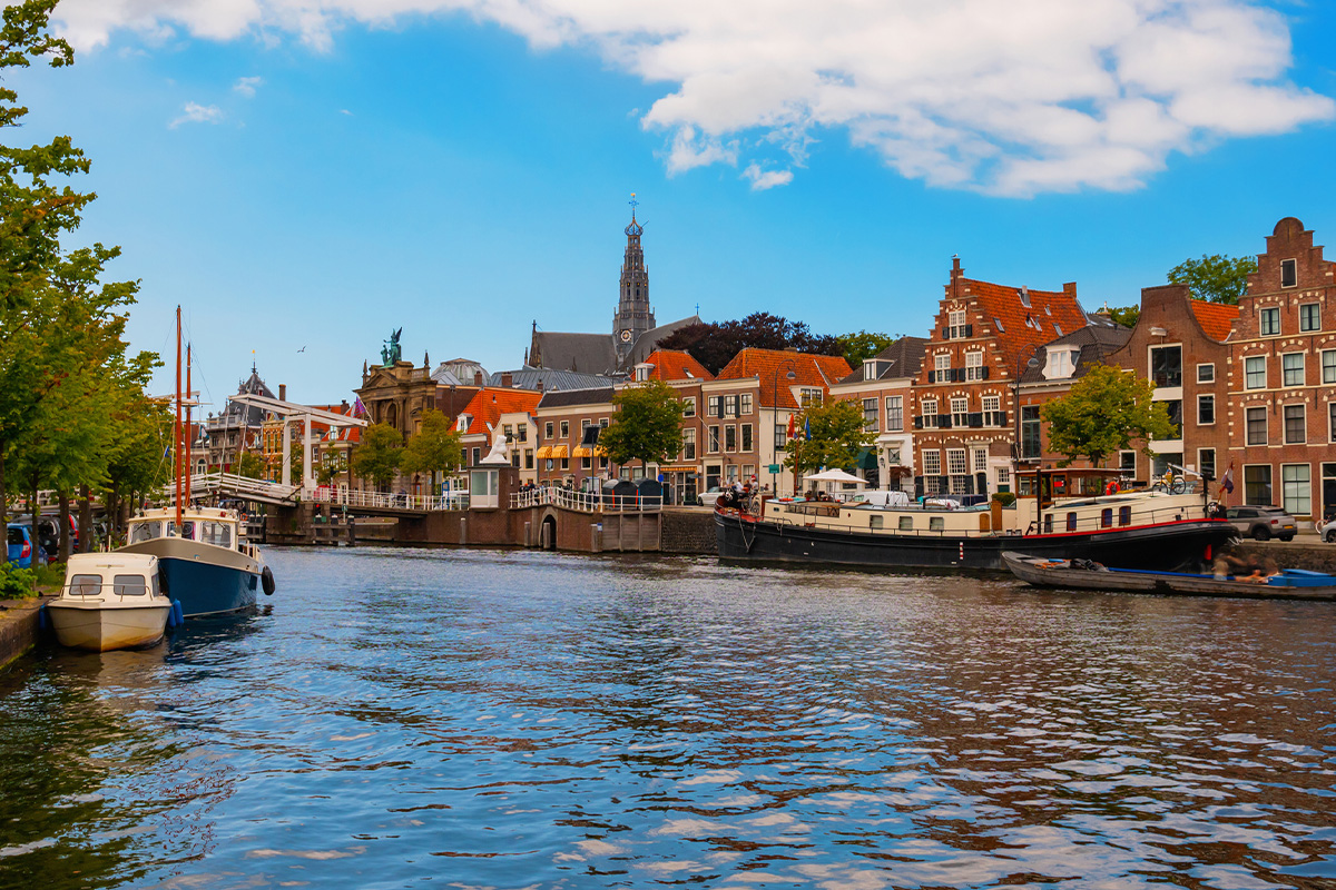 Food-speurtocht + drankje door Haarlem (2 à 3 uur)