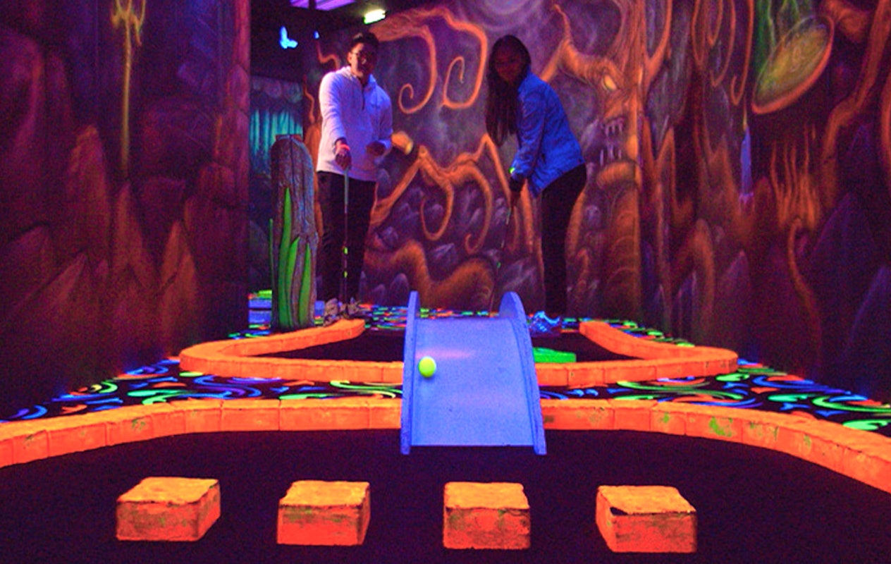 Entreeticket GlowGolf Tiel