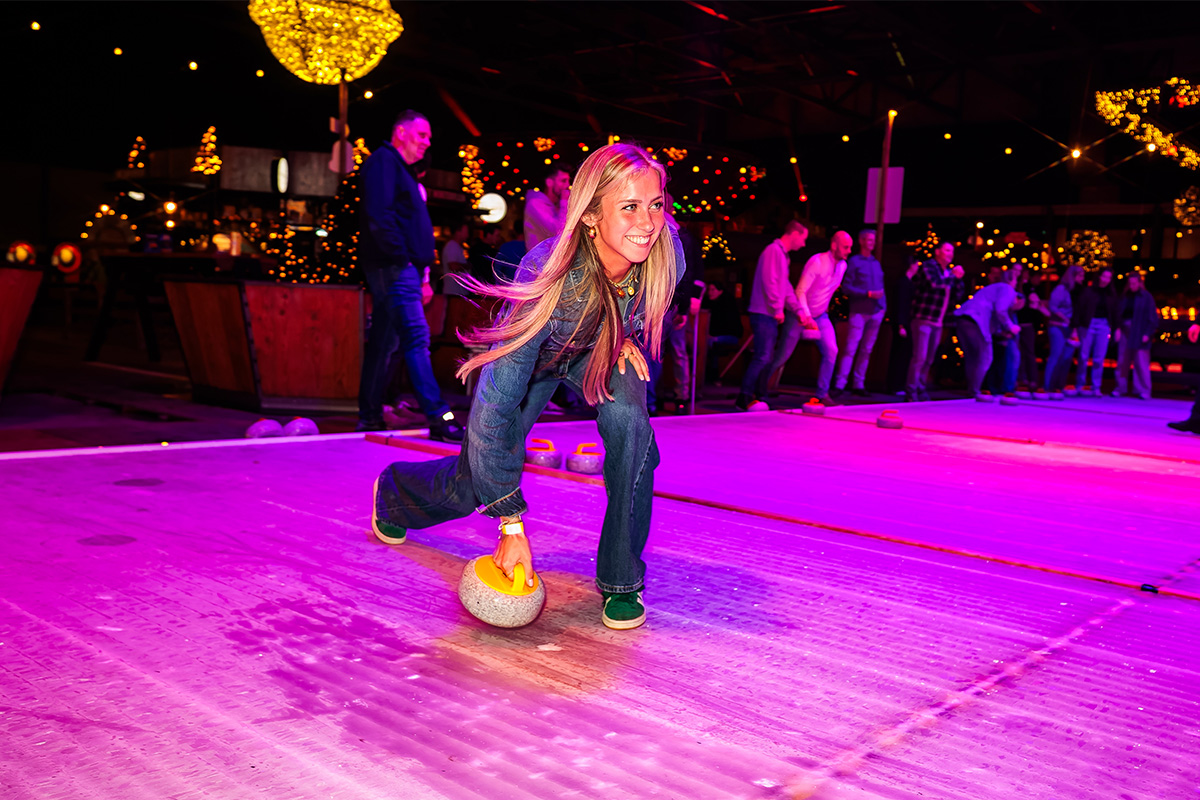 Entreeticket + schaatsen bij Het Winter Walhalla