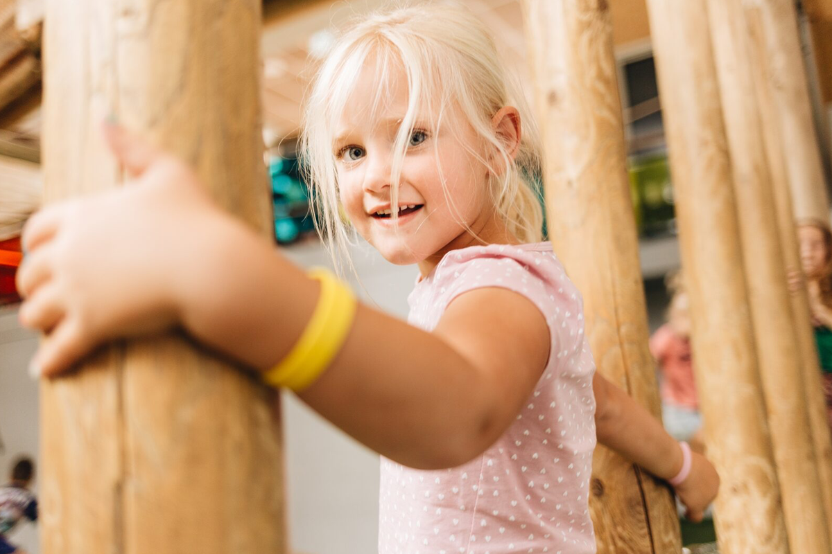 Entreeticket indoorspeelparadijs het Giga Konijnenhol