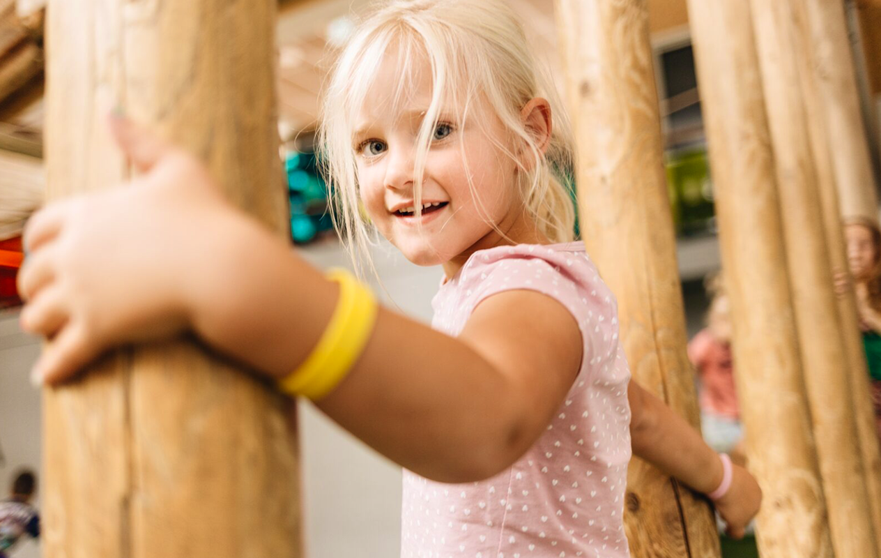 Entreeticket indoorspeelparadijs het Giga Konijnenhol