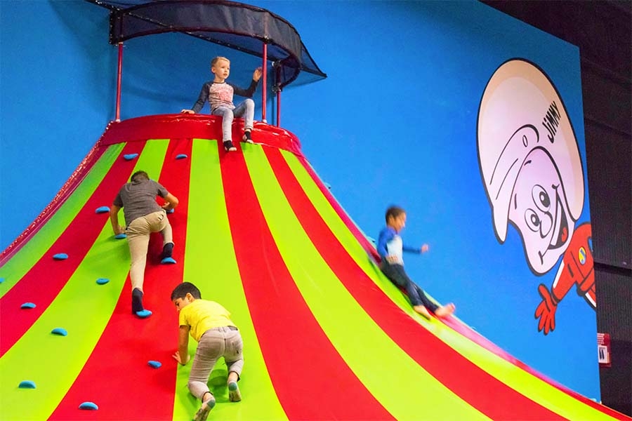 Indoorspeeltuin Jimmy's Speelparadijs + rolschaatsen bij Roller Planet