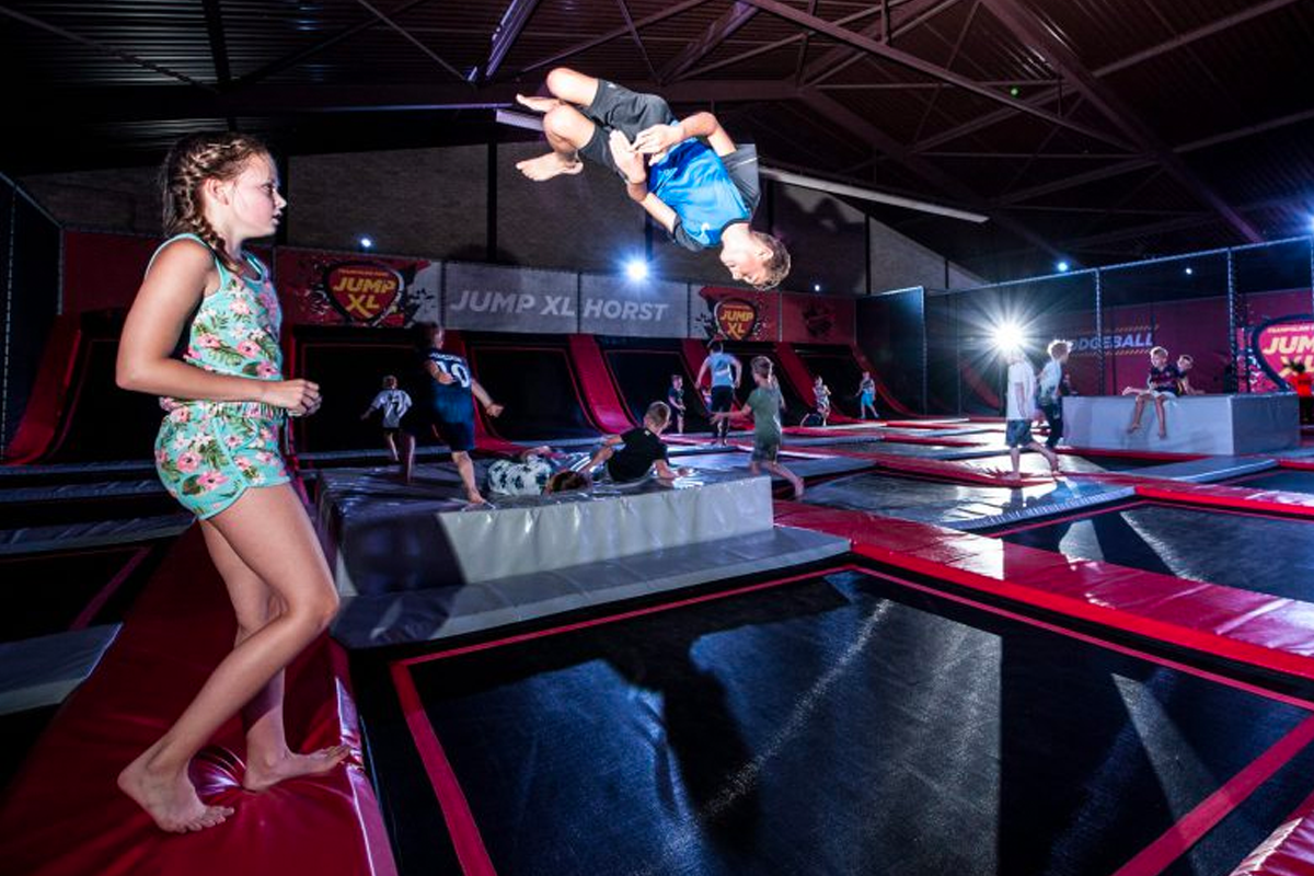1 uur Fun Jumpen bij De Riet Indoor Entertainment